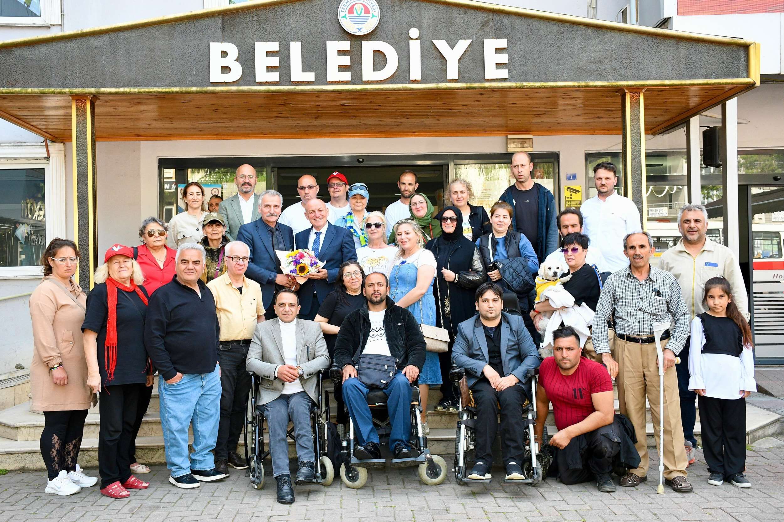 Samsun'da engelliler moral depoluyor