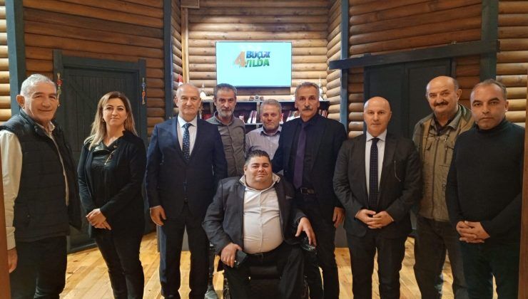 Cemiyetler birleşti Gazeteciler Federasyonu kuruldu